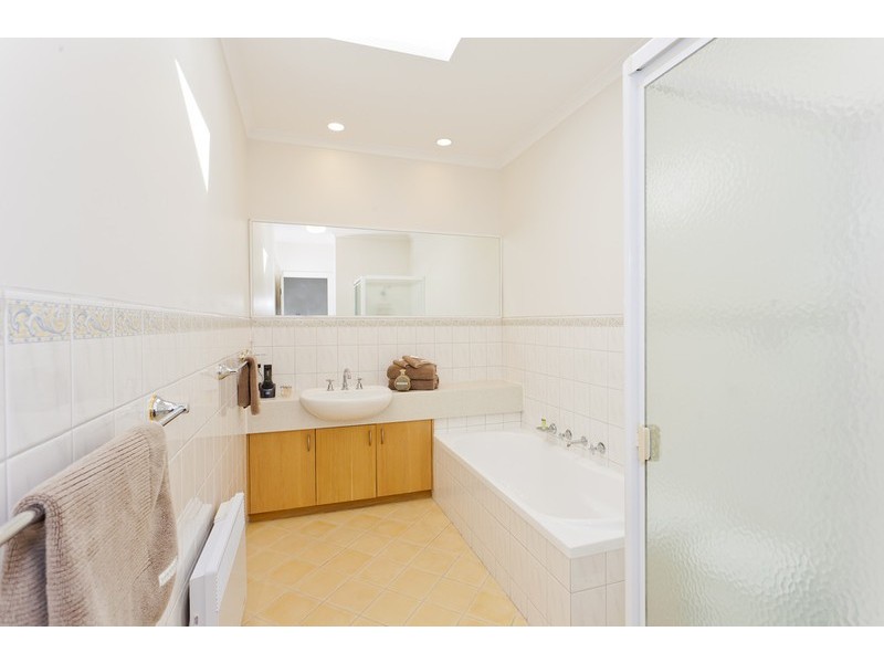 2/135 Great Ocean Road, Apollo Bay VIC 3233