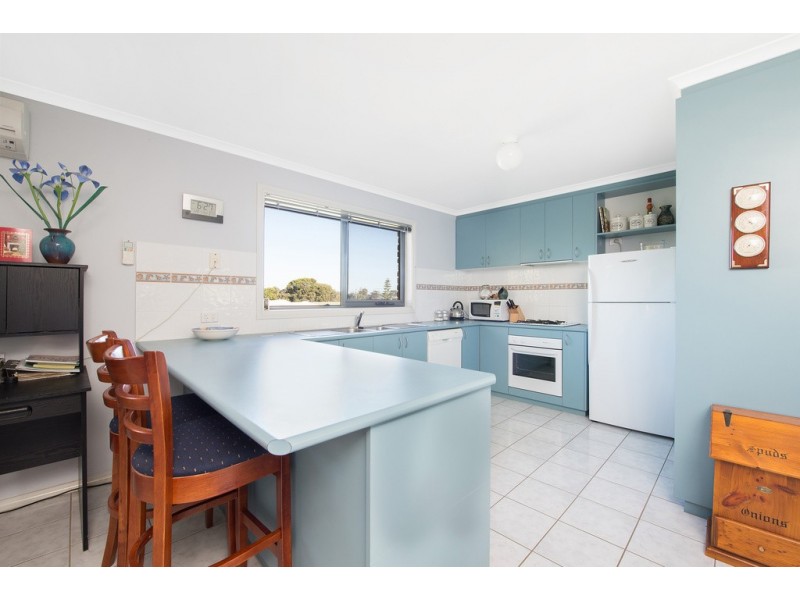 6/28-30 Moore Street, Apollo Bay VIC 3233
