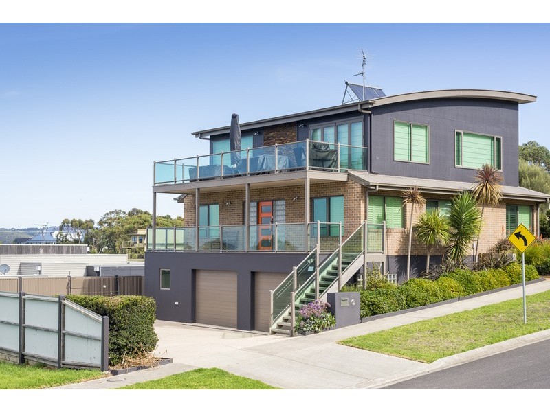 24 Seeberg Court, Apollo Bay VIC 3233