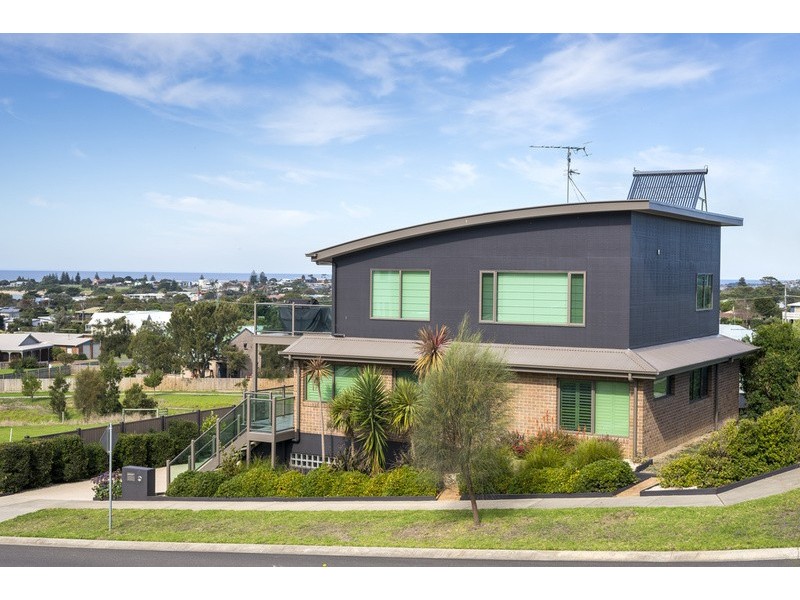 24 Seeberg Court, Apollo Bay VIC 3233
