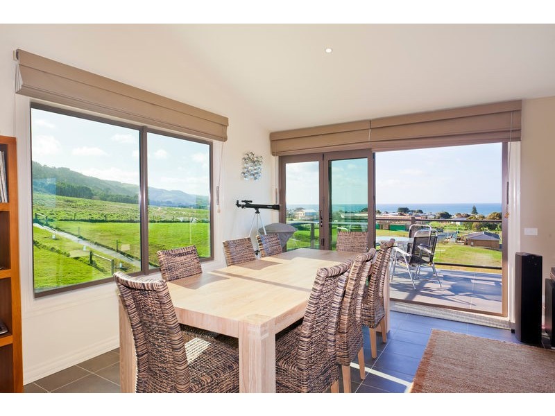 24 Seeberg Court, Apollo Bay VIC 3233