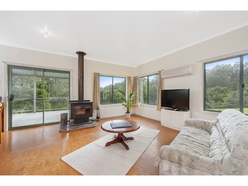 870 Forrest Apollo Bay Road, Barramunga VIC 3249