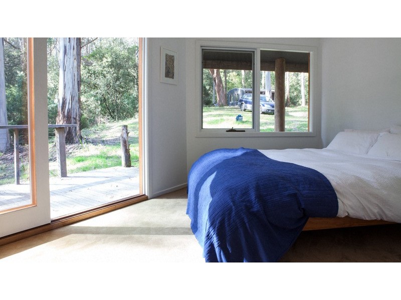 215 Colac Tree Road, Yuulong VIC 3237