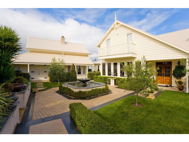 4 Great Ocean Road, Apollo Bay VIC 3233