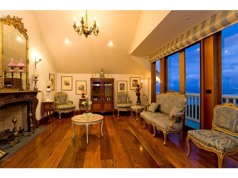 4 Great Ocean Road, Apollo Bay VIC 3233