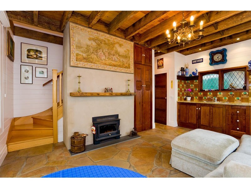 4 Great Ocean Road, Apollo Bay VIC 3233