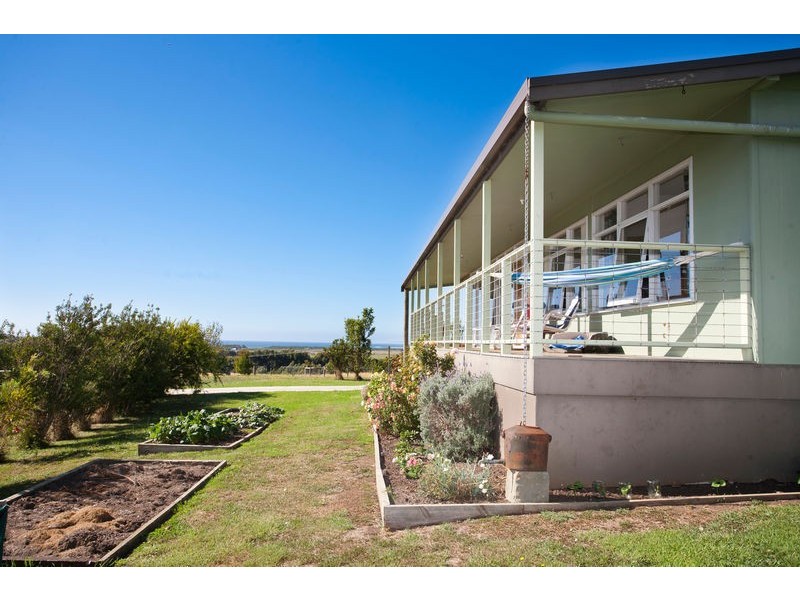 120 Montrose Avenue, Apollo Bay VIC 3233