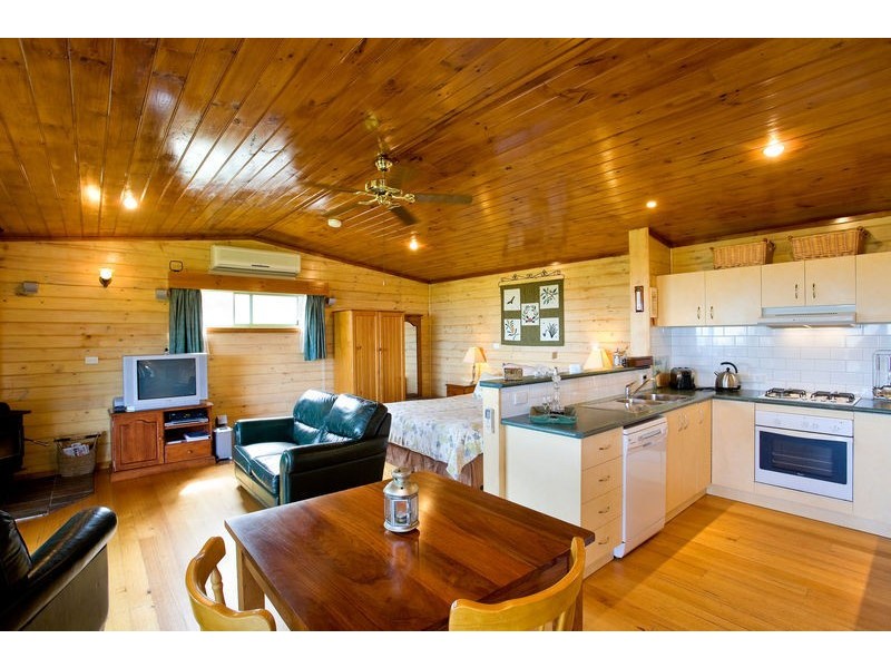 50 Parkers Access Road, Apollo Bay VIC 3233