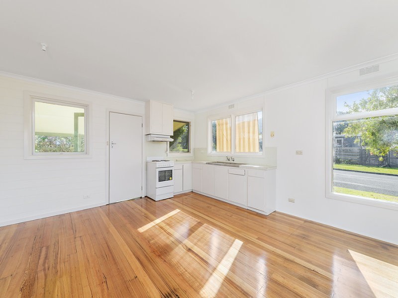 109 McLachlan Street, Apollo Bay VIC 3233