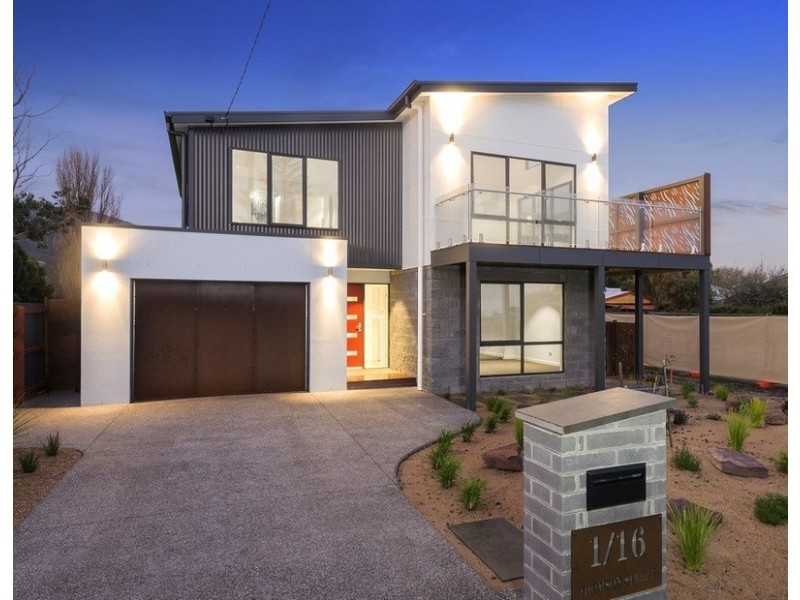 1/16 Thomson Street, Apollo Bay VIC 3233