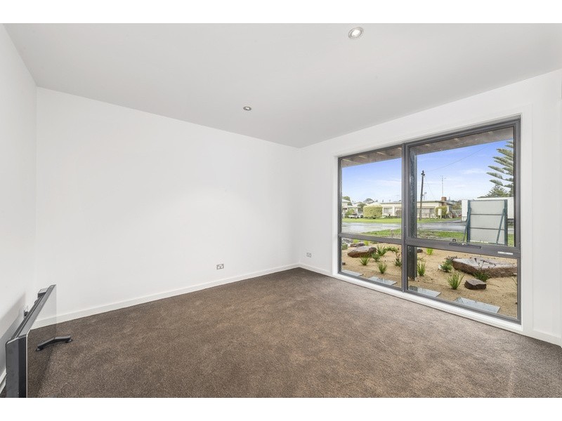 1/16 Thomson Street, Apollo Bay VIC 3233