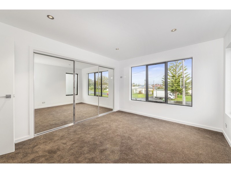 1/16 Thomson Street, Apollo Bay VIC 3233