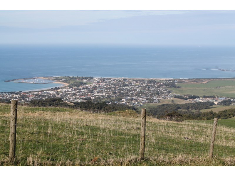 415 Tuxion Road, Apollo Bay VIC 3233
