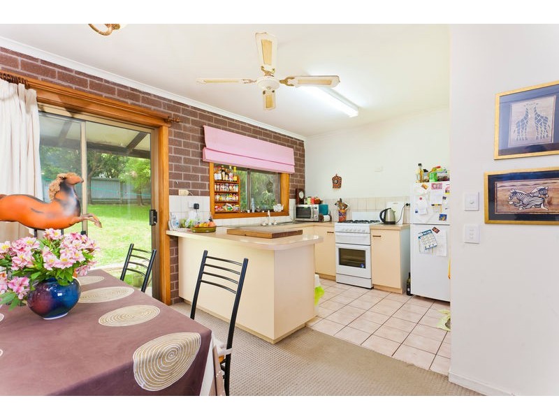 12 Vista Avenue, Skenes Creek VIC 3233