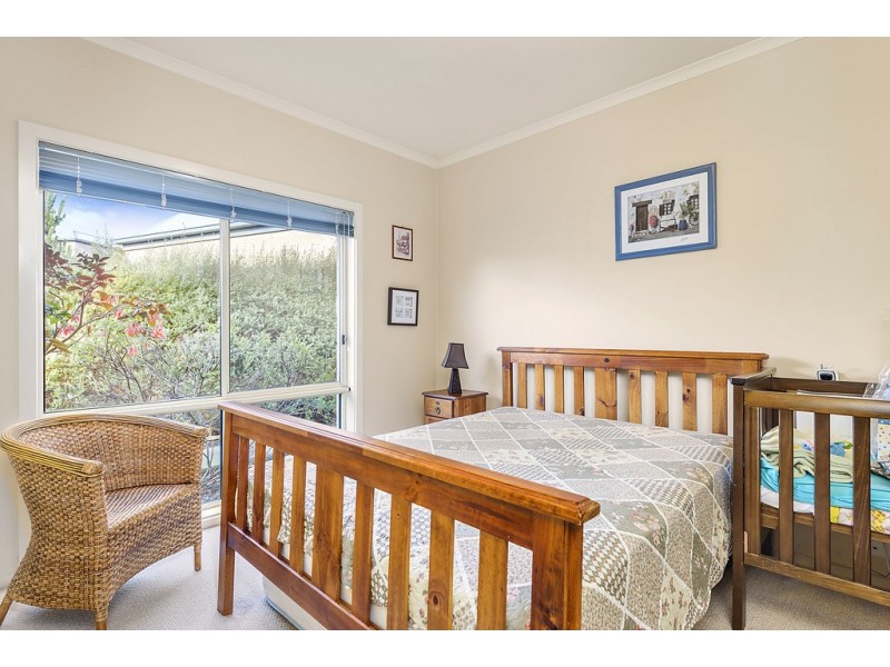 2/3-4 Nizam Quay, Apollo Bay VIC 3233