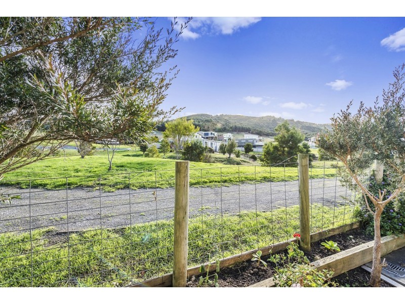 2/3-4 Nizam Quay, Apollo Bay VIC 3233