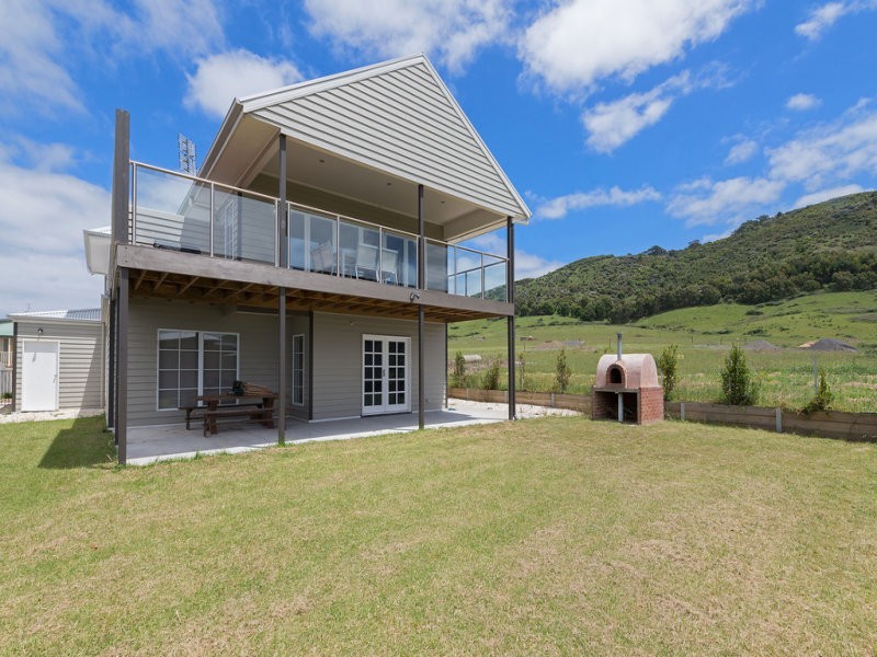 24 Joyce Street, Apollo Bay VIC 3233