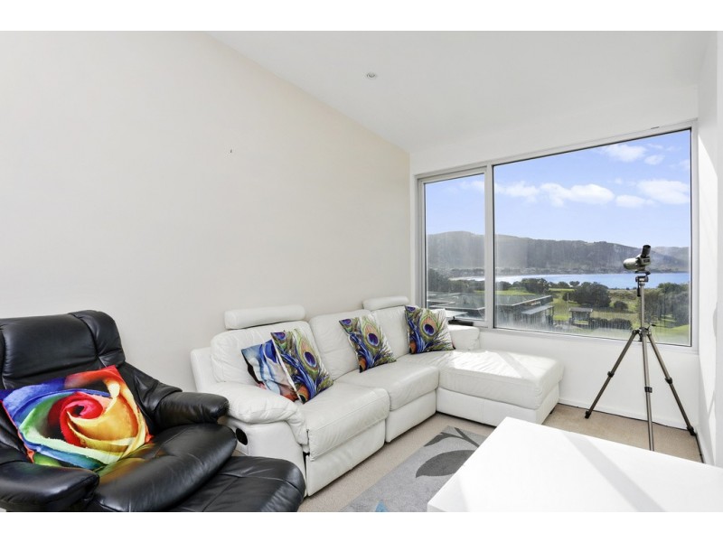 15/22 Great Ocean Road, Apollo Bay VIC 3233