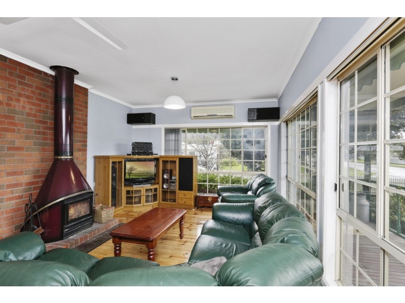 91 McLachlan Street, Apollo Bay VIC 3233