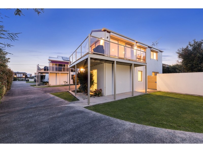 3/8 Murray Street, Apollo Bay VIC 3233