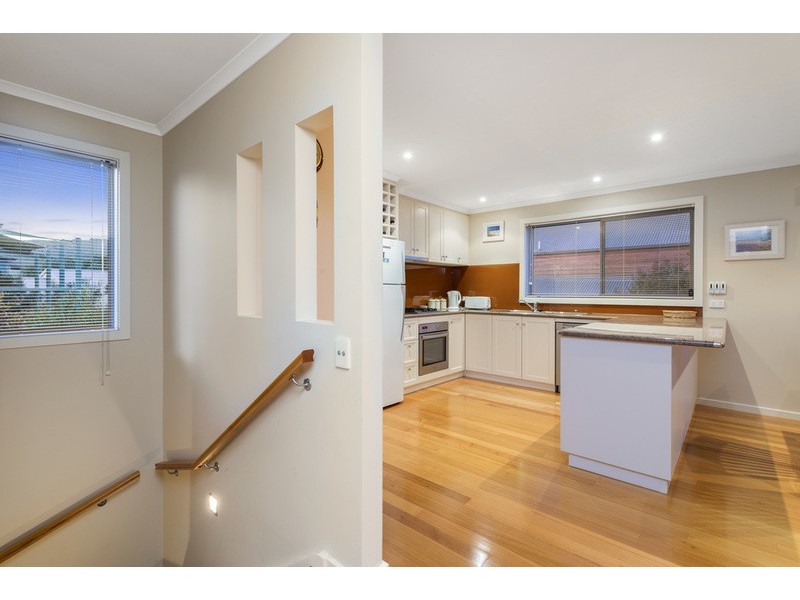 3/8 Murray Street, Apollo Bay VIC 3233