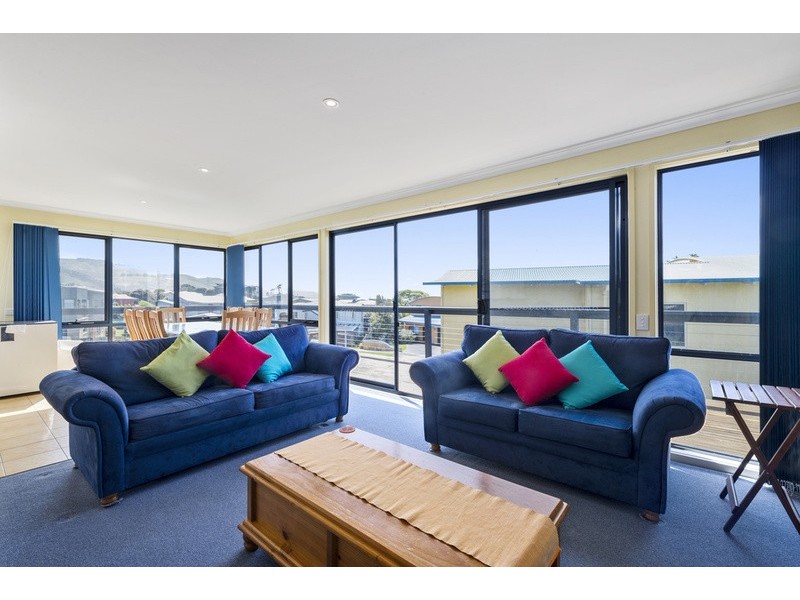 12 Outlook Road, Apollo Bay VIC 3233