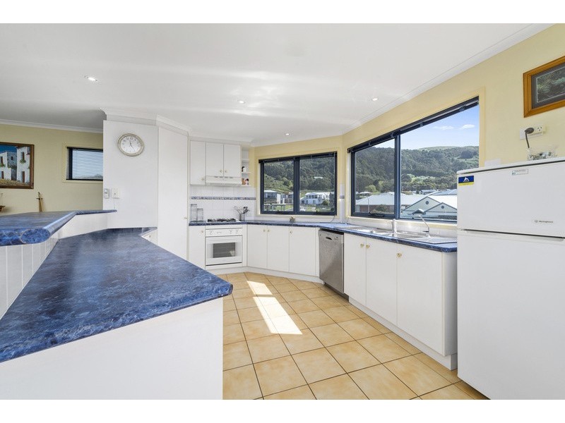 12 Outlook Road, Apollo Bay VIC 3233