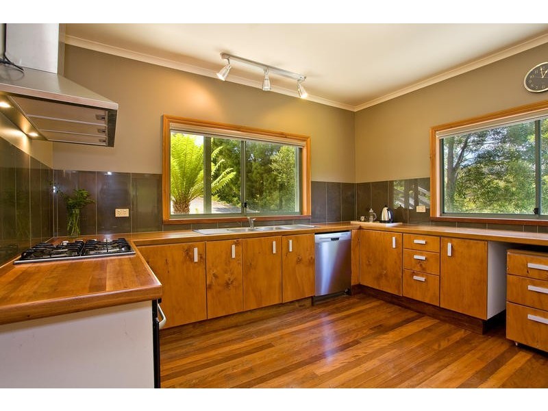 935 Barham River Road, Apollo Bay VIC 3233