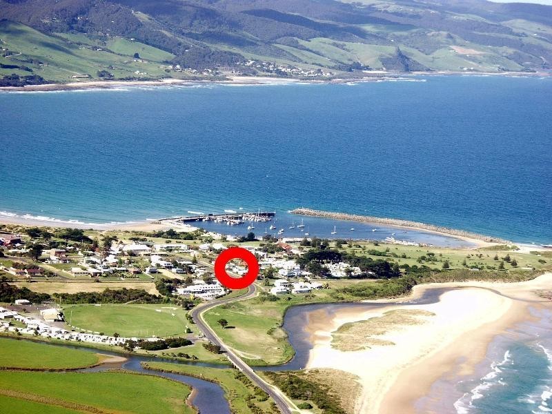 16 Great Ocean Road, Apollo Bay VIC 3233