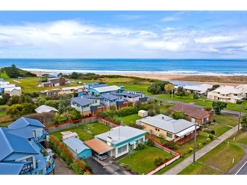 16 Great Ocean Road, Apollo Bay VIC 3233