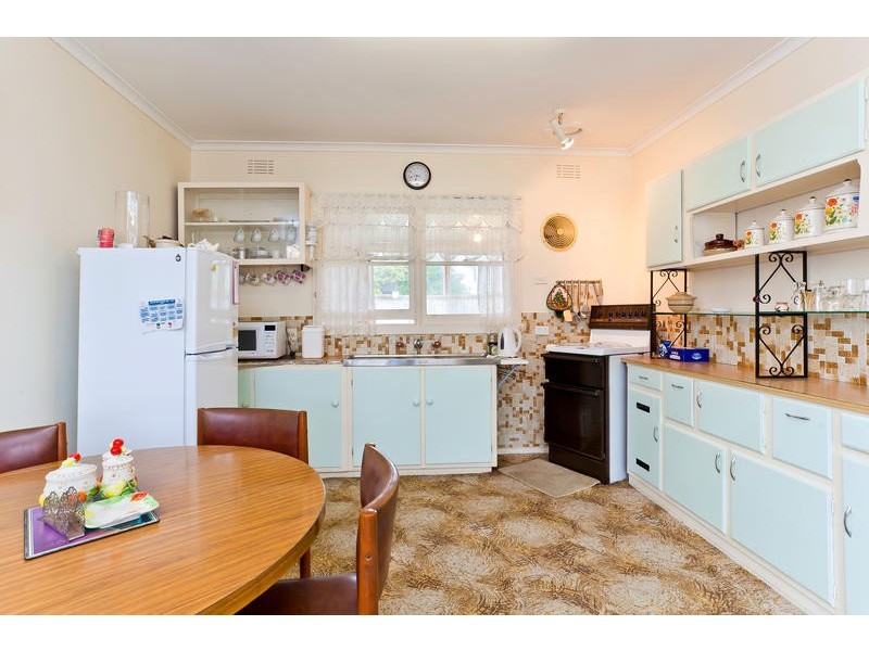 16 Great Ocean Road, Apollo Bay VIC 3233