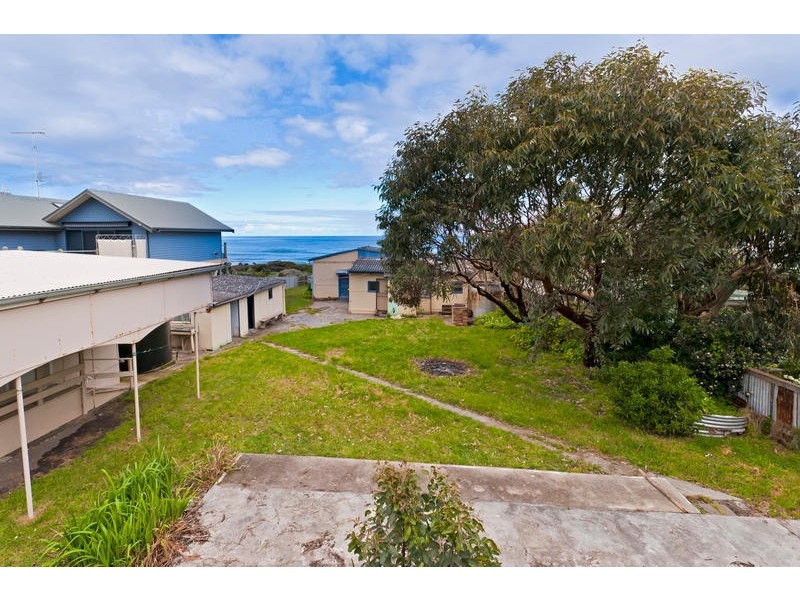 5086 Great Ocean Road, Wongarra VIC 3221