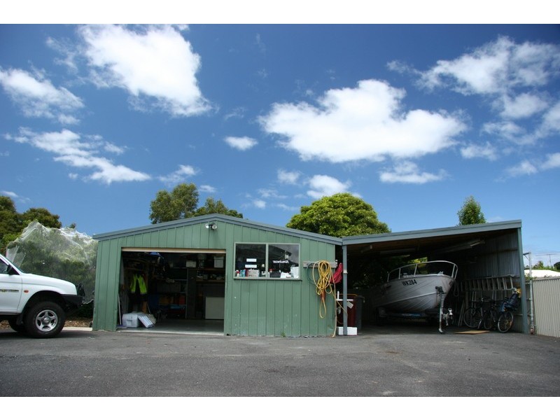 3 Fry Court, Apollo Bay VIC 3233