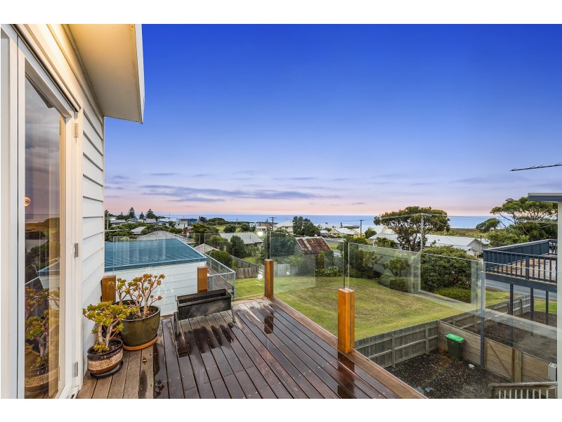 2/22 Gambier Street, Apollo Bay VIC 3233