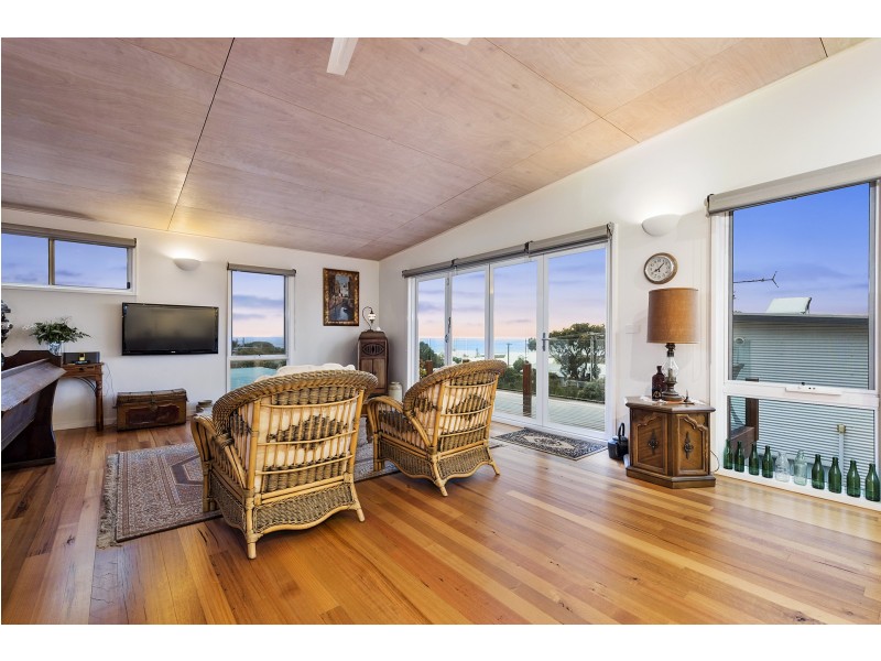 2/22 Gambier Street, Apollo Bay VIC 3233