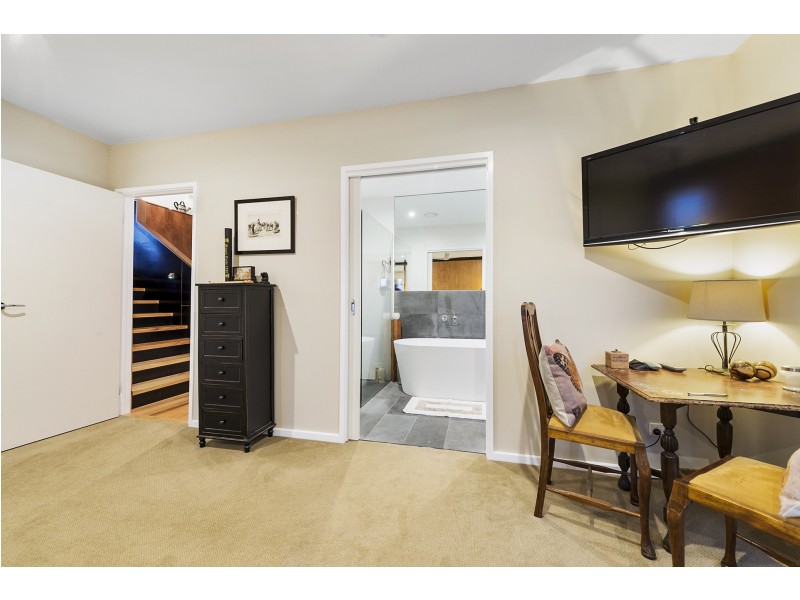 2/22 Gambier Street, Apollo Bay VIC 3233