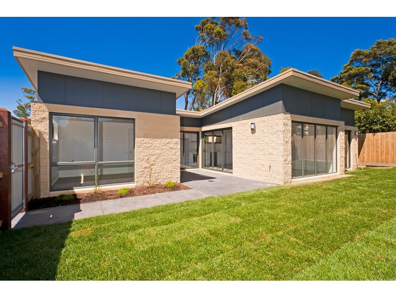 1 & 4/5-7 Pengilley Avenue, Apollo Bay VIC 3233