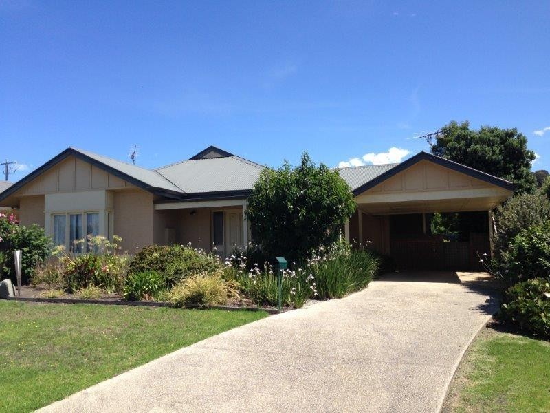 2/62 Cawood Street (Nizam Quay), Apollo Bay VIC 3233