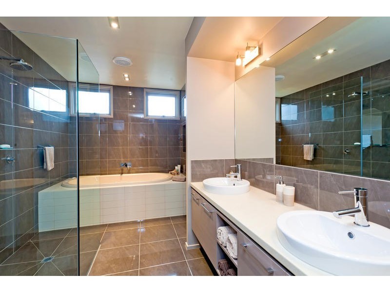 3 Bass Crescent, Skenes Creek VIC 3233