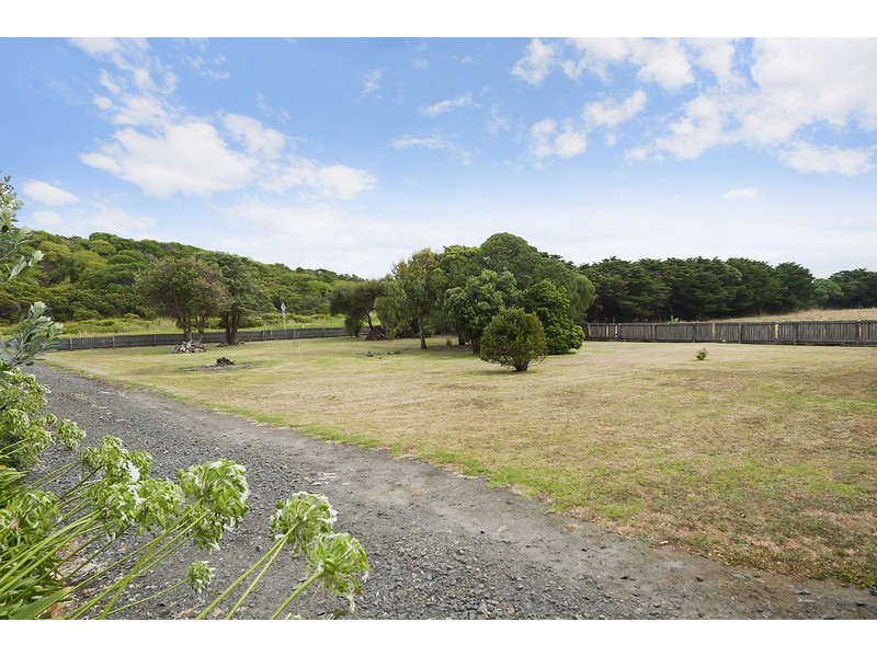 5030 Great Ocean Road, Wongarra VIC 3221