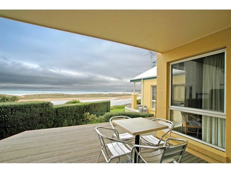3/3 Great Ocean Road, Apollo Bay VIC 3233