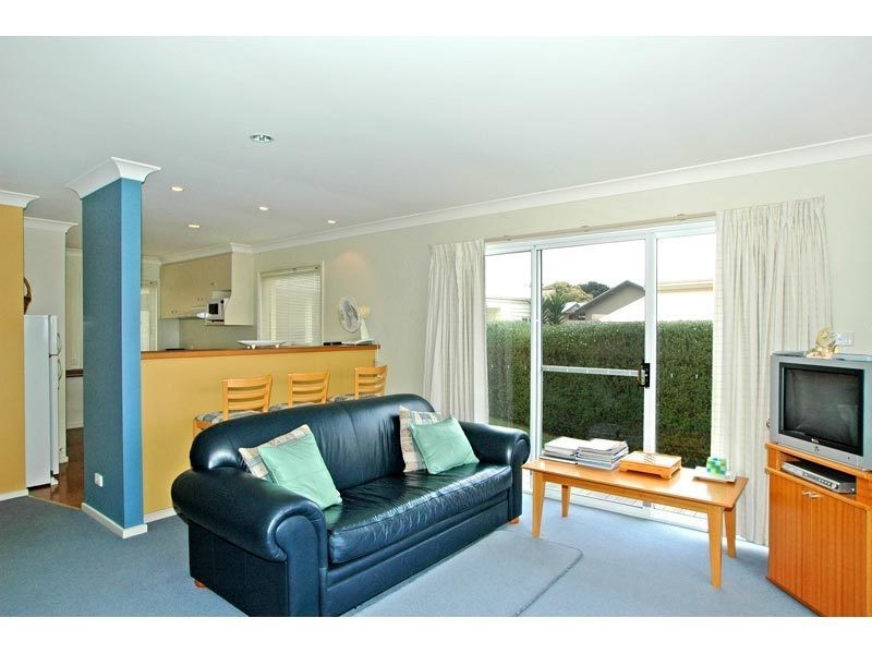 3/3 Great Ocean Road, Apollo Bay VIC 3233