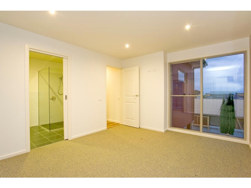 1/15 Cawood Street, Apollo Bay VIC 3233