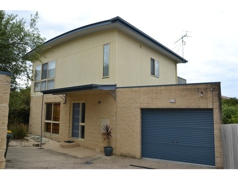 2/15 Seaview Drive, Apollo Bay VIC 3233