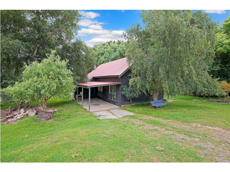 695 Skenes Creek Road, Skenes Creek VIC 3233