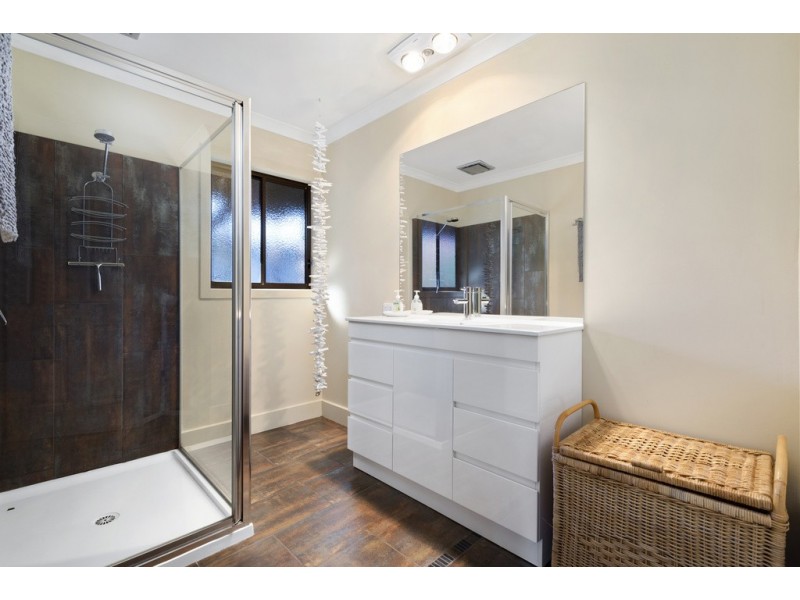 3 Point Avenue, Skenes Creek VIC 3233