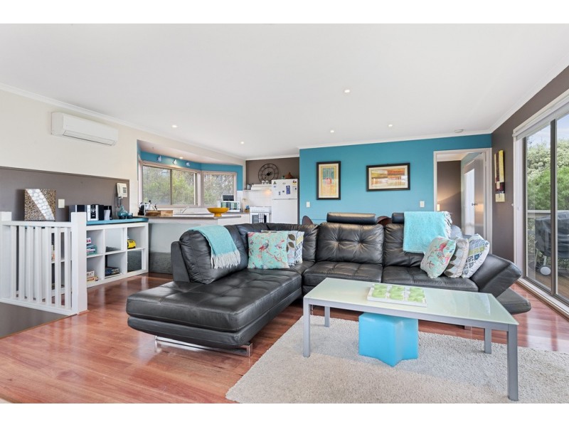 3/9 Great Ocean Road, Marengo VIC 3233