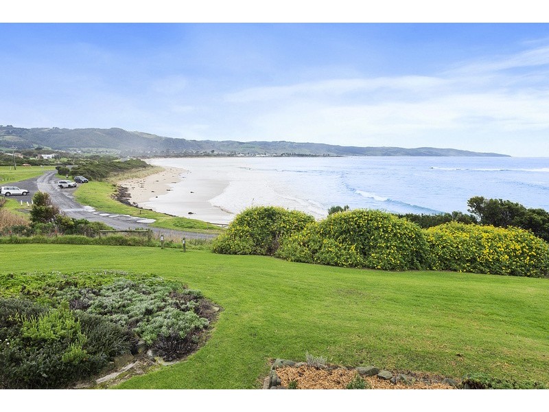 2/4 Bayview Street, Marengo VIC 3233