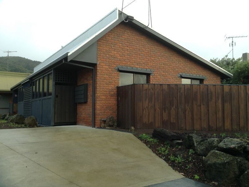 Unit 2/49 Casino Avenue, Apollo Bay VIC 3233