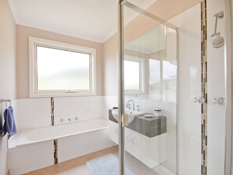 1 Jillian Road, Apollo Bay VIC 3233